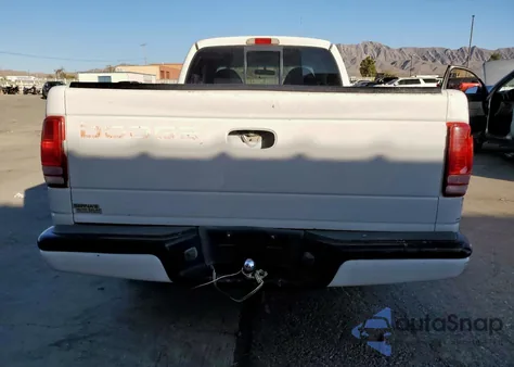 1999 Dodge Dakota z USA, uszkodzony, nr VIN 1B7GL22X2XS108436